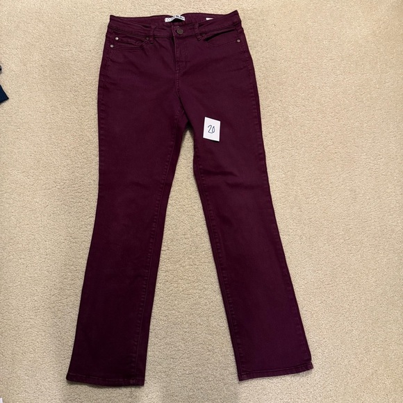 Code Bleu Burgundy Jeans - Picture 1 of 3